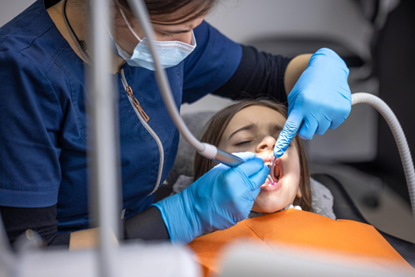 The Role of Emergency Dentistry in Preventing Long-Term Damage